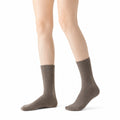 Unisex Socken Größe 39-42 aus Stricktextil Taupe gerippt für Alltag